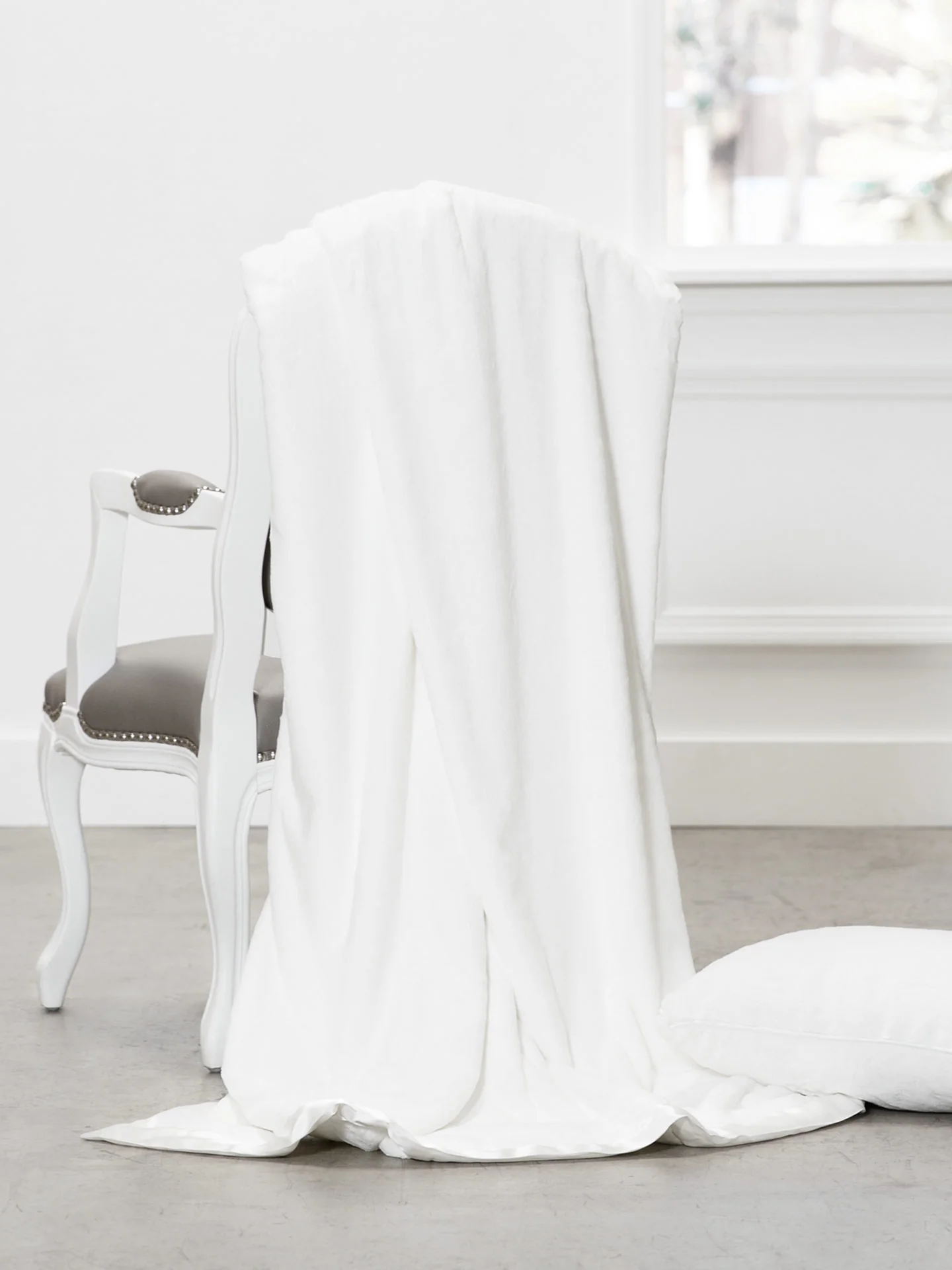 Luxe™ Big Kid Blanket